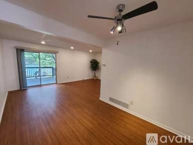 Main picture of 2353 Mailand Ct E