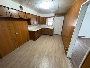 Main picture of 3142 Elm St