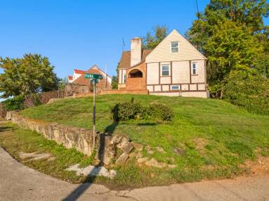 Main picture of 800 Vogel Dr