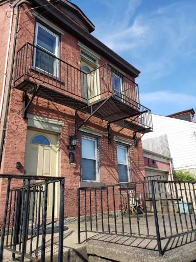 Main picture of 173 Pius St