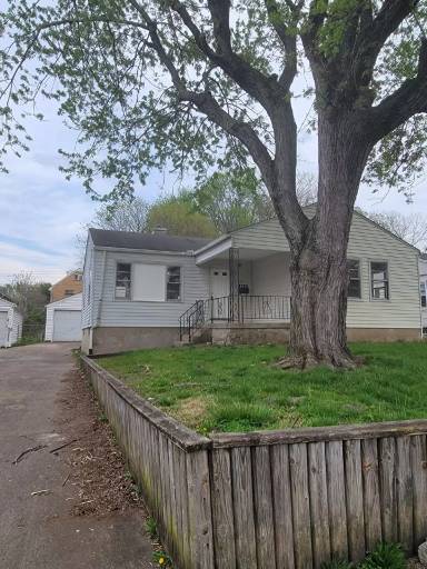 Main picture of 854 Santa Cruz Ave