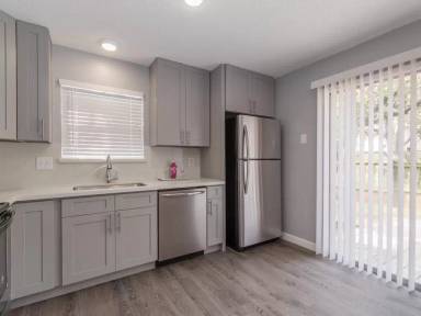 Main picture of 9610-9612 Sugar Hill Dr