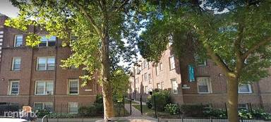 Main picture of 1441 W Lunt Ave