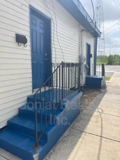 Main picture of 1165 Eagle St