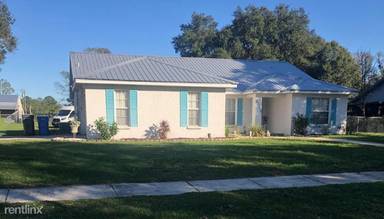 Main picture of 2612 Southern Oaks Pl