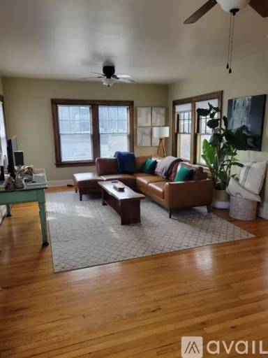 Main picture of 562 28th St