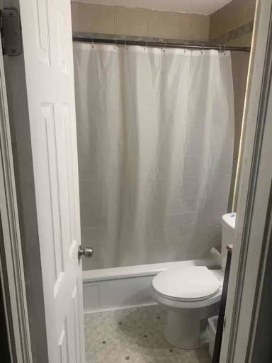 Main picture of 932 S 5th Ave