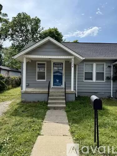 Main picture of 355 9th Ave N