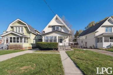 Main picture of 3932 Hazelhurst Ave