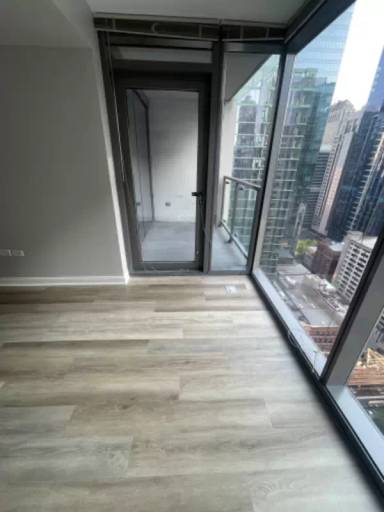 Main picture of 200 W Haddock Pl
