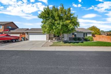 Main picture of 2952 Red Cloud Ln