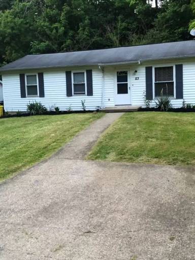 Main picture of 111 Kingswood Dr