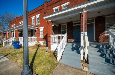 Main picture of 996 McAllister Ave