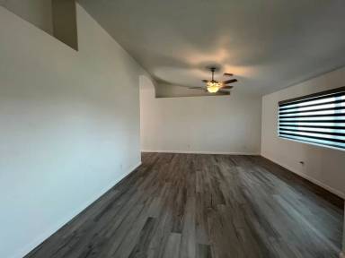 Main picture of 3512 W 27th Ln