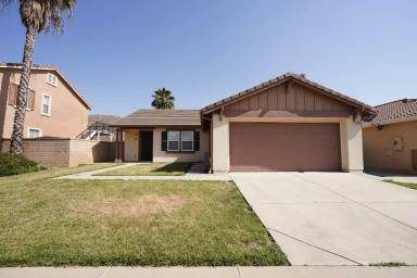 Main picture of 28101 Belleterre Ave