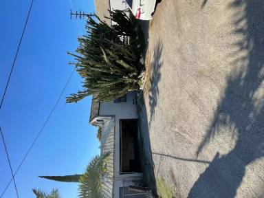 Main picture of 1190 Belvan Ave