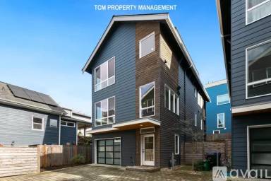 Main picture of 810 16th Ave