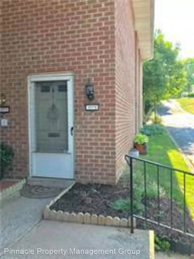 Main picture of 407 Spring St