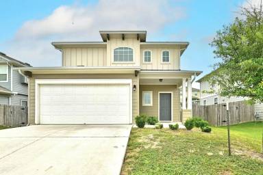 Main picture of 10224 Bankhead Dr