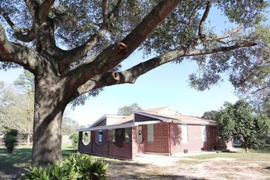 Main picture of 30742 High Meadow Dr