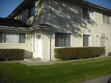 Main picture of 2600 Victoria Ave