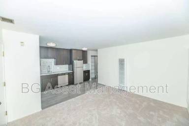Main picture of 480 Crescent St