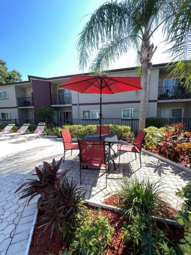 Main picture of 42nd street apartments