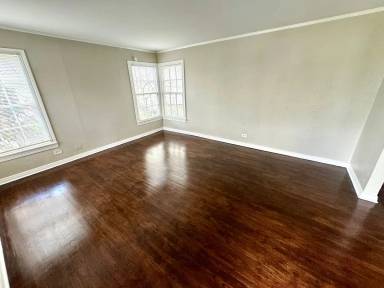 Main picture of 1514 Cedarcrest Dr