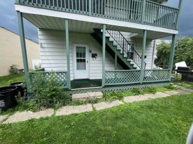 Main picture of 205 Mayock St