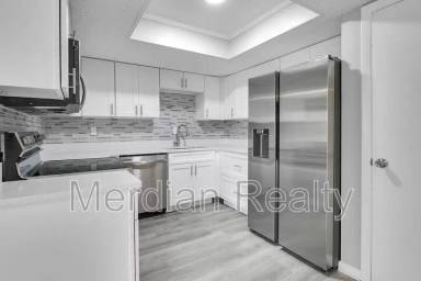 Main picture of 513 Fairways Ln