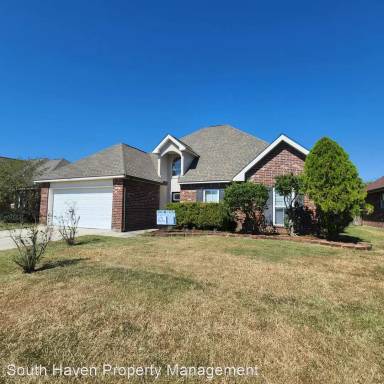 Main picture of 26421 Maplewood Dr