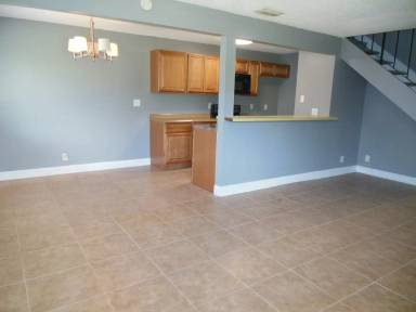 Main picture of 834 E Tiffany Dr
