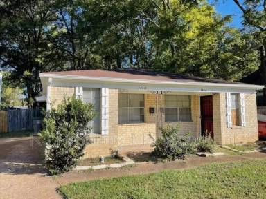 Main picture of 3432 Powell Ave