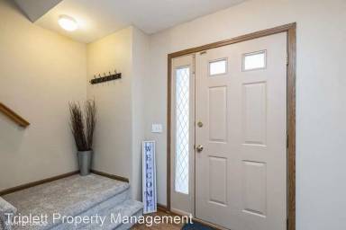 Main picture of 1510 Delaware Ave