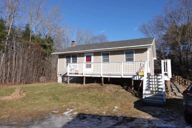 Main picture of 2461 Essex St