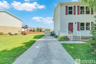 Main picture of 41 Squire Cir