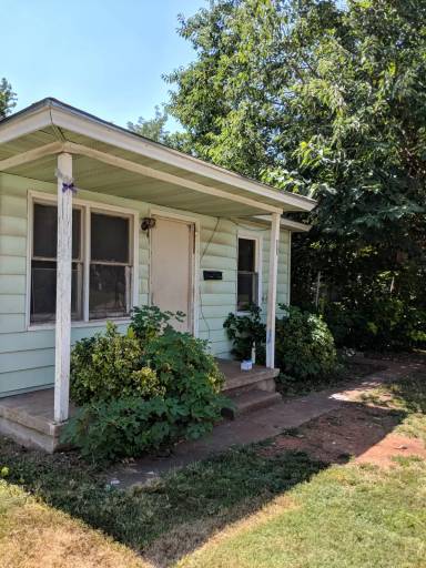 Main picture of 6500 Cox Ave