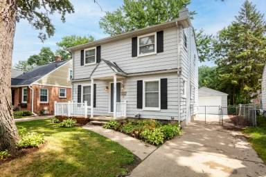 Main picture of 828 N Gainsborough Ave