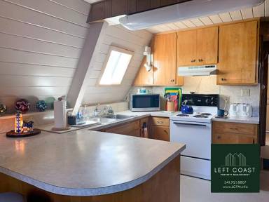 Main picture of 1420 NW 20th St