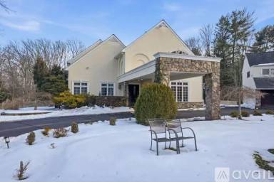 Main picture of 244 Mathers Rd