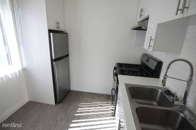Main picture of 1136 N Ogden Dr