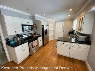 Main picture of 451 Nome St