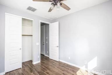 Main picture of 266 W Striding Edge Dr