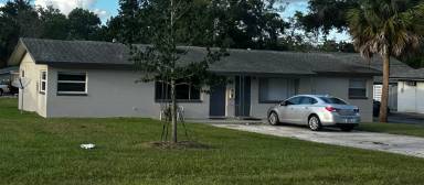 Main picture of 2025 NE 2nd St
