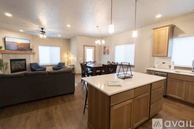 Main picture of 4263 N Donovan Ln