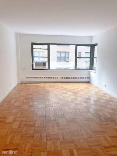 Main picture of 412 E 55th St