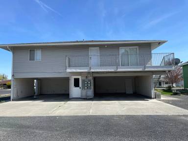 Main picture of 1206 W Columbia Ave