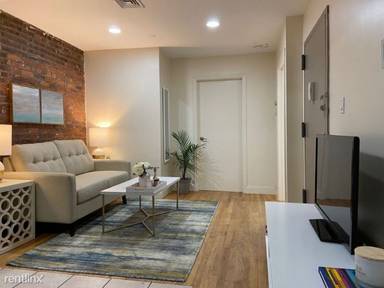 Main picture of 683 8th Ave