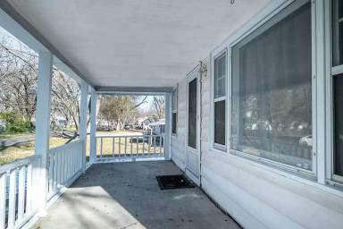 Main picture of 416 NE Kellam Ave