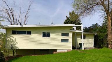 Main picture of 613 NW 6th St